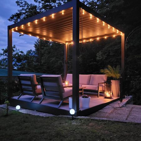 Cosy Cottage With Views Near โคบาริด ภายนอก รูปภาพ