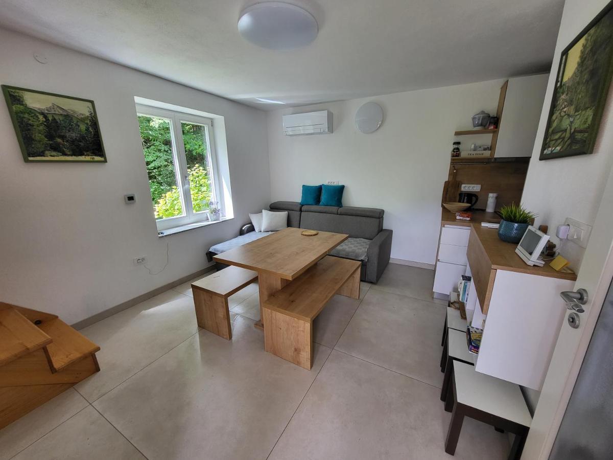 Cosy Cottage With Views Near โคบาริด ภายนอก รูปภาพ